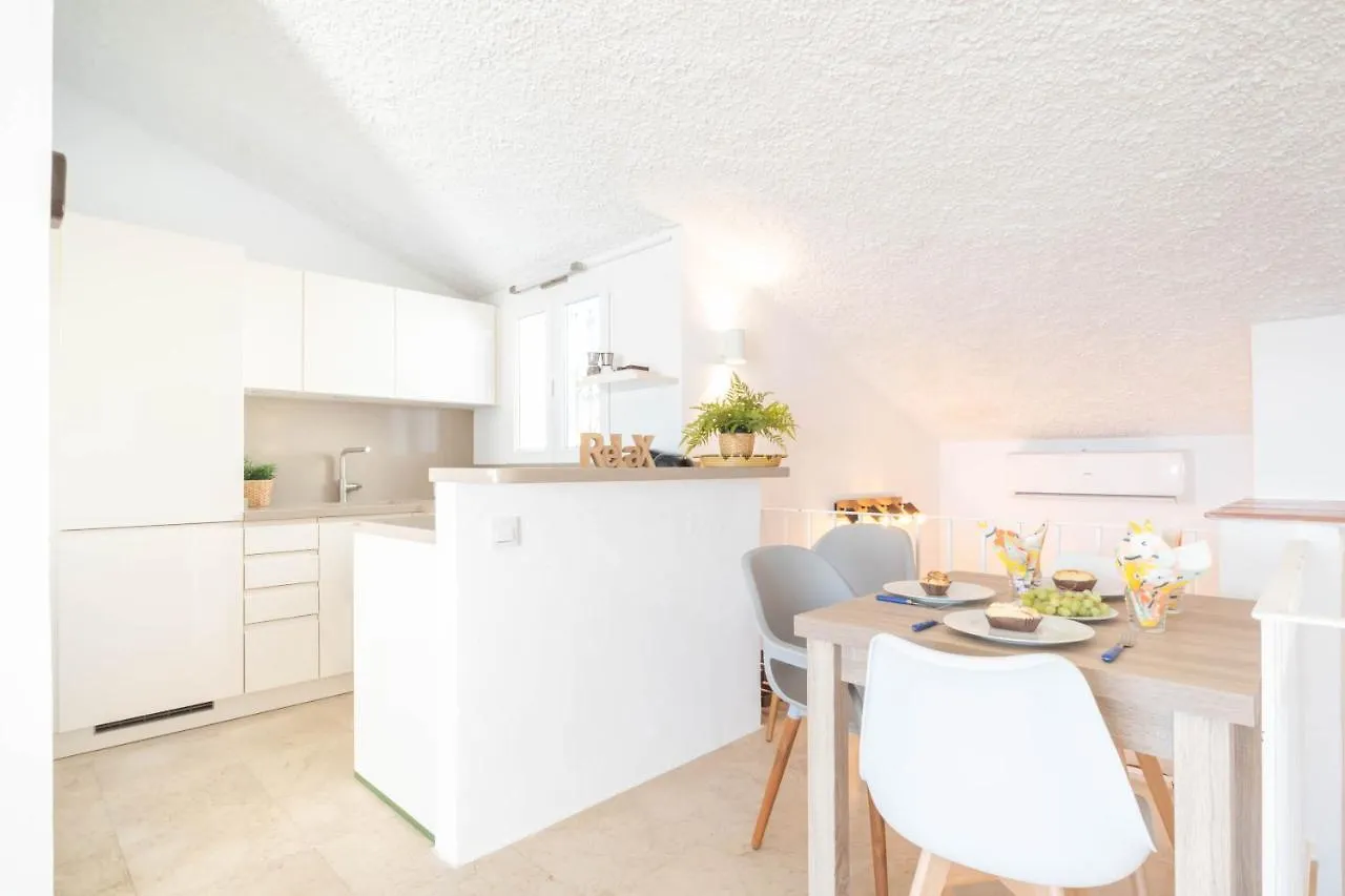 Bahia Dorada Beach Casita & Villa Vacation Homes - Happy Rentals Estepona Spain