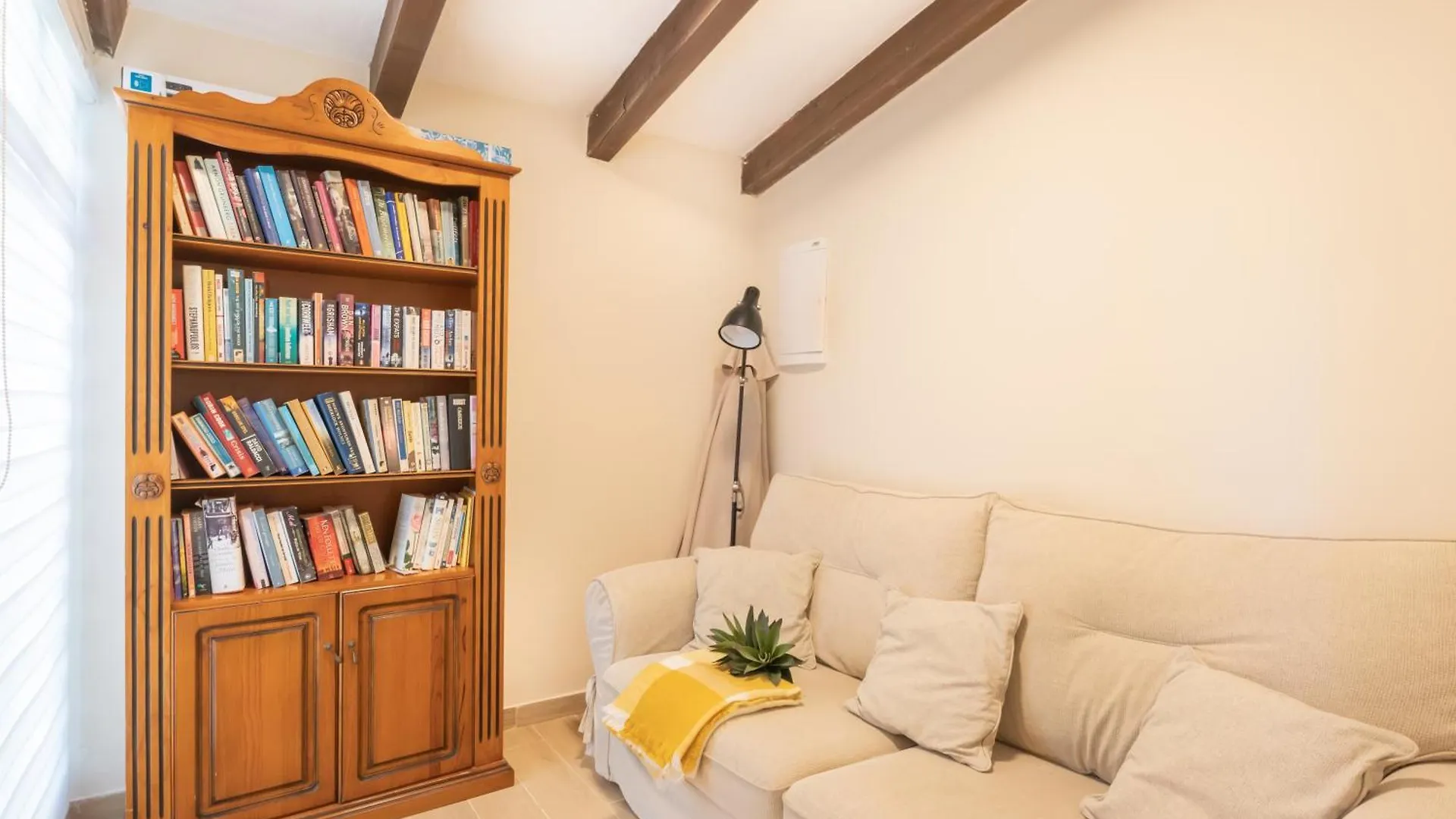 Bahia Dorada Beach Casita & Villa Vacation Homes - Happy Rentals Estepona