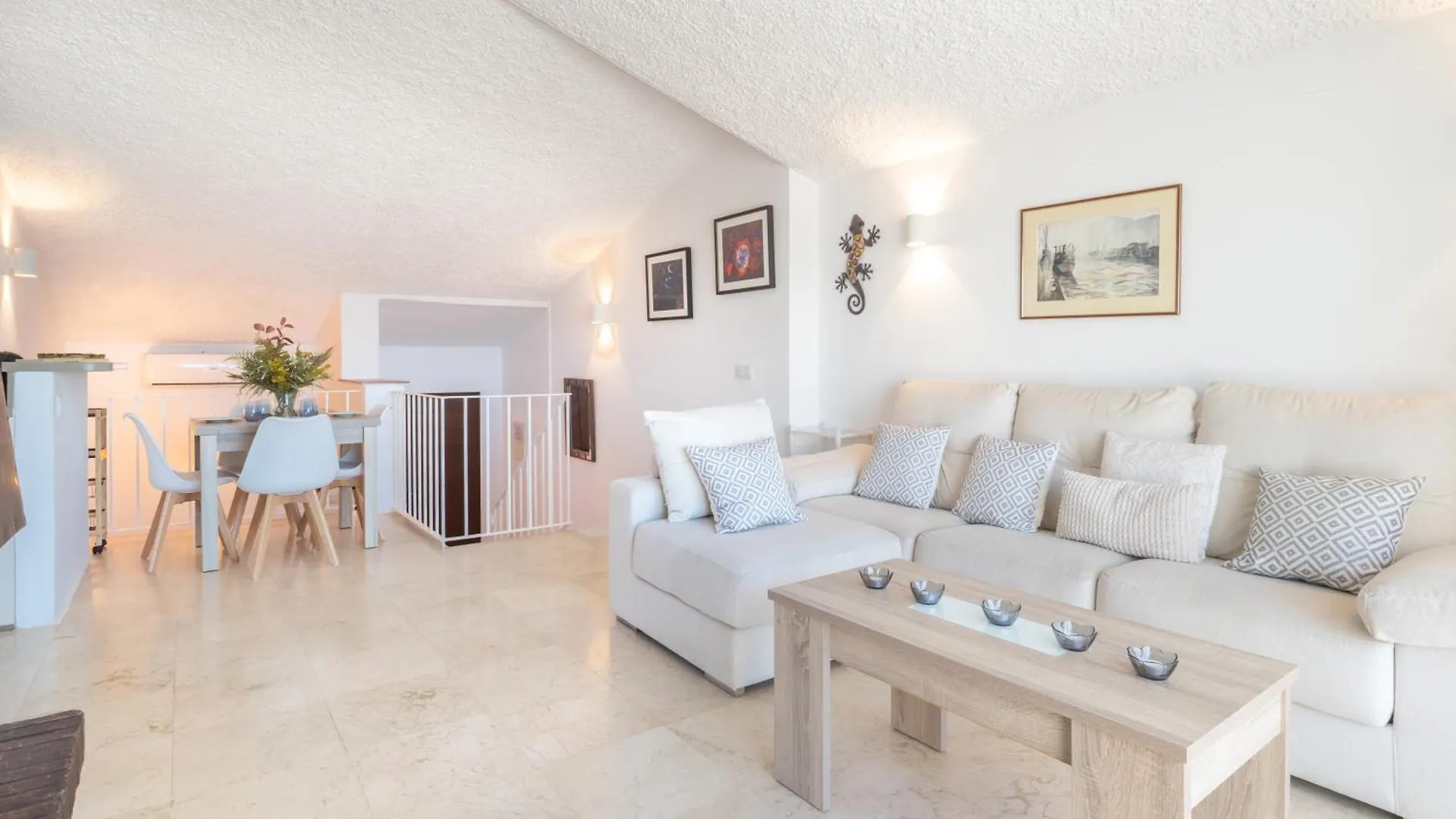 Bahia Dorada Beach Casita & Villa Vacation Homes - Happy Rentals Estepona
