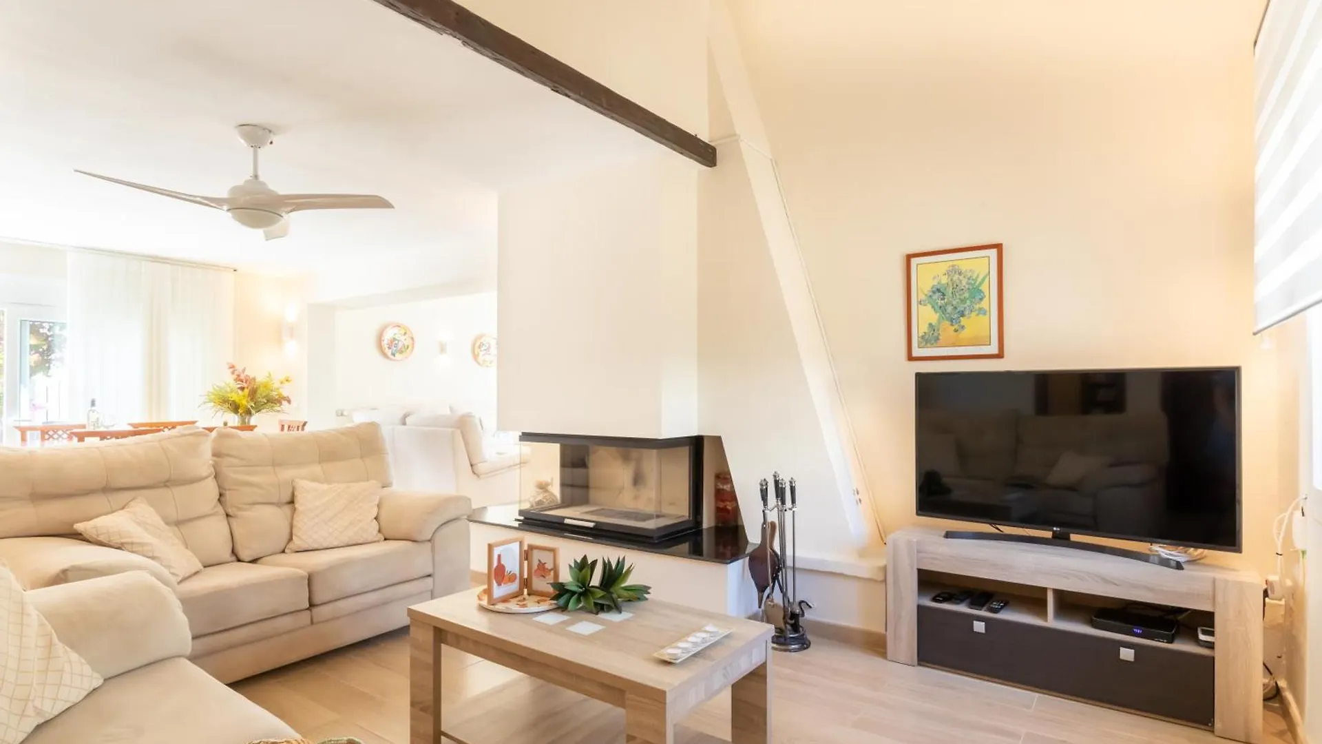 Bahia Dorada Beach Casita & Villa Vacation Homes - Happy Rentals Estepona 0*,  Spagna
